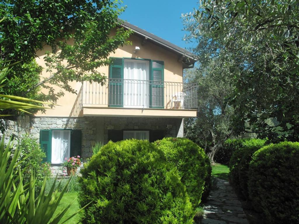 Casa Sylviane Villa Pietrabruna Luaran gambar